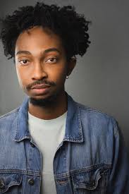 Titanique Digital Program