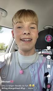 Michael Duvall's Instagram, Twitter & Facebook