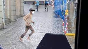Am späten montagabend ist es in heidingsfeld bei würzburg zu einem amoklauf gekommen. 3 3cgslu3dv8gm