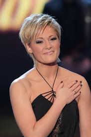 Lily collins short fringe hairstyles: Pin On Helene Fischer Fan1