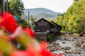 Rocky Waters Inn Review: the Best Adults-Only, Luxury Gatlinburg Hotel