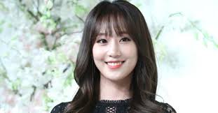 Mbc플러스 아나운서 출신의 방송인 박신영. O2q Ptuhtaz9zm