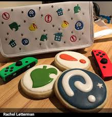 Biskit Animal Crossing New Horizons Gifts Squirtleisthebest Animal Crossing Cookies By Rachel Letterman Anime Cosplay Costume Otaku In 2020 Animal Crossing Animal Crossing Game 7th Birthday Party Ideas
