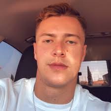 carson roberts (c_roberts00@)