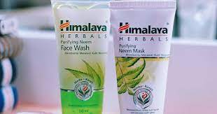 Produk ini mengandung nimba yang terkenal akan khasiat untuk membersihkan yang dipadukan dengan kunyit menghasilkan. Review Himalaya Herbals Purifying Neem Face Wash Mask Aprijanti
