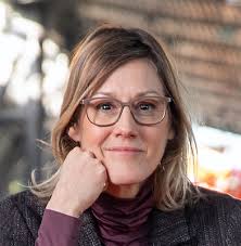 Ulmer: Oliver Kroll ist Key Account Manager, Astrid Ehm leitet  strategisches Marketing