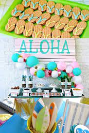 Choose from a selection of aloha themed hanging decorations, banners, bunting and more, with a both traditional designs and unique hawaiian decorations that will leave your guests in awe! 21 Hawaiian Luau Party Ideas Spaceships And Laser Beams