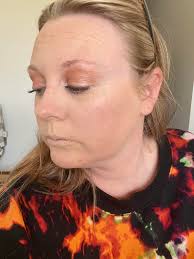 I'm so obsessed with my liquid eyeshadows! 😍 So easy to apply for  beginners AND they're smudge-proof, crease-proof, and water-proof! 💦 ☀️  Which two are your favorite?! 👇🏼