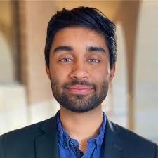 Summer Bain's Instagram, Twitter & Facebook