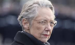 Jep dorëheqjen kryeministrja e Francës, Elizabeth Bourne