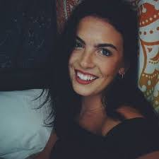 Hailey Richter's Instagram, Twitter & Facebook