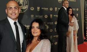 I reached out to dan ferguson, explained to him my situation. Dally M Awards Nrl S Blake Ferguson S Partner Dominique Moraitis Almost Spills From Plunging Gown Daily Mail Online