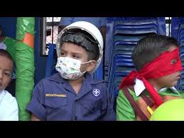 Este 2012, los niños de nicaragua lo celebran en medio de las torrenciales lluvias que desde mediados del mes anterior caen sobre el pais como producto de un eje de vaguada. Nicaragua Minsa Y Mined Celebraron El Dia Del Nino En El Centro Educativo Veracruz De Masatepe Youtube