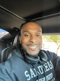 Darrell Christian's Instagram, Twitter & Facebook