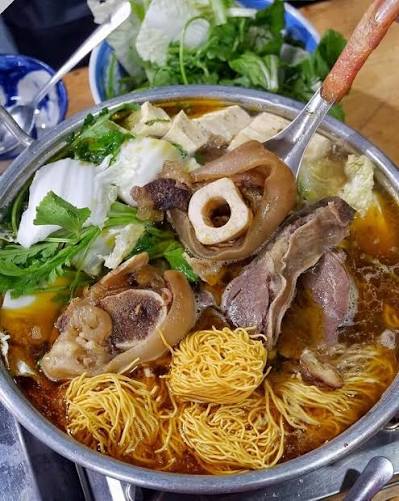 Lẩu bò Đà Lạt: Lưu ngay 17 quán ngon, cực hút khách