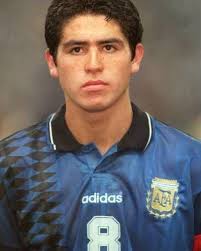 Riquelme anunció su retiro del fútbol. Gol Retro Argentina Sub20 Malasia 1997 Riquelme Facebook