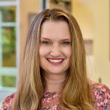 Frances Alonzo's Instagram, Twitter & Facebook