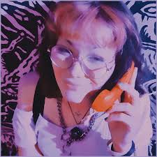 beth (@tapegirlmusic) • Instagram photos and videos