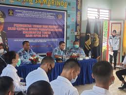 Ralat pengumuman calon pegawai negeri sipil (cpns) sepanjang mengenai formasi khusus penyandang disabilitas kementerian hukum dan ham tahun 2019. 21 Orang Cpns Kemenkumham Dibekali Tujuh Poin Penting Jadi Asn Niaga Asia