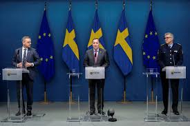 Vi har kommit med stödpaket och med dem försökt hjälpa till att lösa det akuta läget. Mikael Damberg Photos Facebook