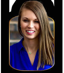 Sarah Eppler's Instagram, Twitter & Facebook