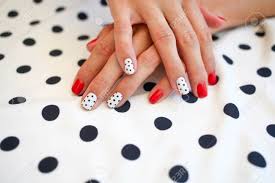60 bunte nägel mit nageldesign. Helle Sommer Manikure Design Der Nagel Lizenzfreie Fotos Bilder Und Stock Fotografie Image 82884335