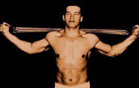 His birthday falls on july 30, 1947. Arnold Schwarzenegger Rare Footage Posing At 20 Years Old Video Dailymotion