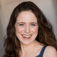 Jessica Carleton's Instagram, Twitter & Facebook