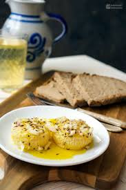 Handkas Mit Musik In Essig Ol Zwiebel Marinade Madame Cuisine Rezept Handkas Mit Musik Lebensmittel Essen Gesundes Essen Rezepte