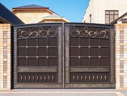 See more ideas about gate design, gate, fence design. 62 348 Iron Gate Stock Photos And Images 123rf