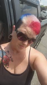 Who are good hair stylists in Jackson, TN, for vibrant hair coloring?