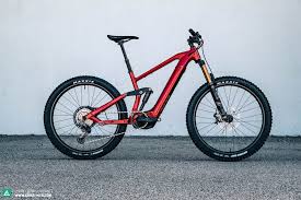 Moustache Bikes 2020 Our Highlights Samedi 27 Xroad Fs Samedi 27 Trail Samedi 27 Wide And Samedi Off E Mountainbike Magazine In 2020 Kids Bike Bike Hot Bikes