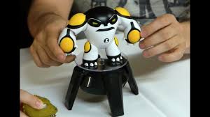 Cannonbolt, ben 10 karikatüründen en sevdiğin uzaylı son umudumuz. Ben 10 Cannonbolt Action Figure Review Youtube