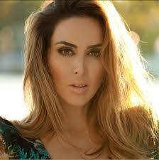 Janelly Hernandez's Instagram, Twitter & Facebook