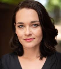 Jill Iverson's Instagram, Twitter & Facebook