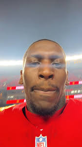 You get two sacks, you get a shoutout 🗣️