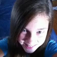 Danielle Heflin's Instagram, Twitter & Facebook