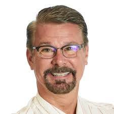 David Vigar's Instagram, Twitter & Facebook