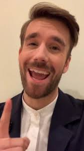 Isac Elliot Famous Friend Check