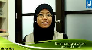 Puasa ramadhan boleh dibatalkan apabila sudah masuk waktu sholat maghrib atau ketika matahari sudah tenggelam di barat. Sinar Ramadhan 2015 Berbuka Puasa Beramai Ramai Youtube