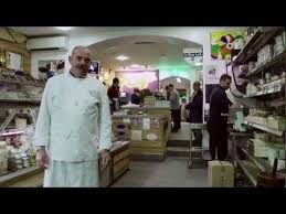 Portrait Bernard Mure Ravaud Meilleur Ouvrier De France Fromagerie Les Alpages Grenoble Grenoble Youtube French Food