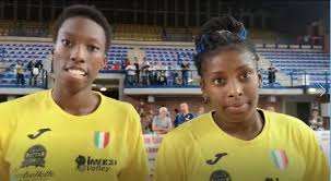 Benim de çok beğendiğim ama vakıfbankın ısrarla almayı pas geçtiği oyuncu. Egonu E La Sylla Respingono Le Sirene Turche Enordest Giornale Online
