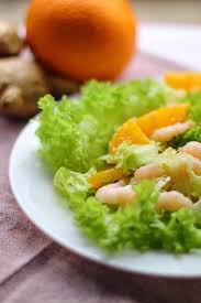 L'insalata di avocado e arancia è invece una preparazione freschissima arricchita con lattuga e cipollotto. Insalata Di Gamberetti E Arance Vaniglia Con Citronette Allo Zenzero Le Mie Ricette Con E Senza