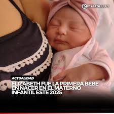 🤰🍼ELIZABETH FUE LA PRIMERA BEBÉ EN NACER EN EL MATERNO INFANTIL ESTE 2025  👉🏽Elizabeth Ayme Tapia fue una de las primeras bebés en nacer este 2025  en San Salvador de Jujuy. 💖