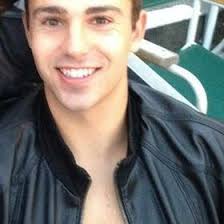 Drew Henning (drewhenning)