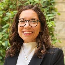 Abril Diaz's Instagram, Twitter & Facebook