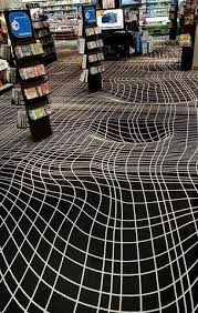 The Floor Is Completely Flat But I Would Fall Anyway La Curvatura Del Espacio Tiempo Genial Optical Illusions Paris Video Illusions