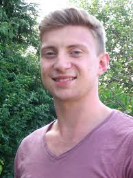 Andrew Eckles is fundraising for Sarcoma UK