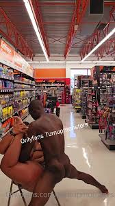 Karma A Taylor Vs TurnUpMonster (Auto Zone) - Amateur Taylor - EPORNER