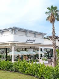 We're excited to bring even more paradise to Sarasota! 🌊✨ Our new location  is now open at The Landings 🩵 📍4994 S Tamiami Trail, Unit 100